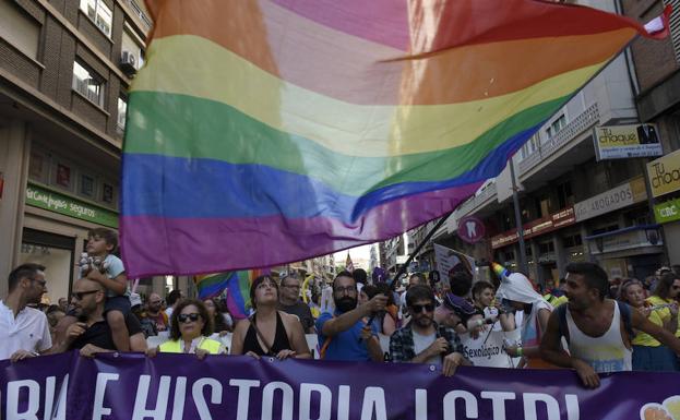 Marcha del orgullo gay 2020 grette duran no buscar a una mujer putas islandesas
